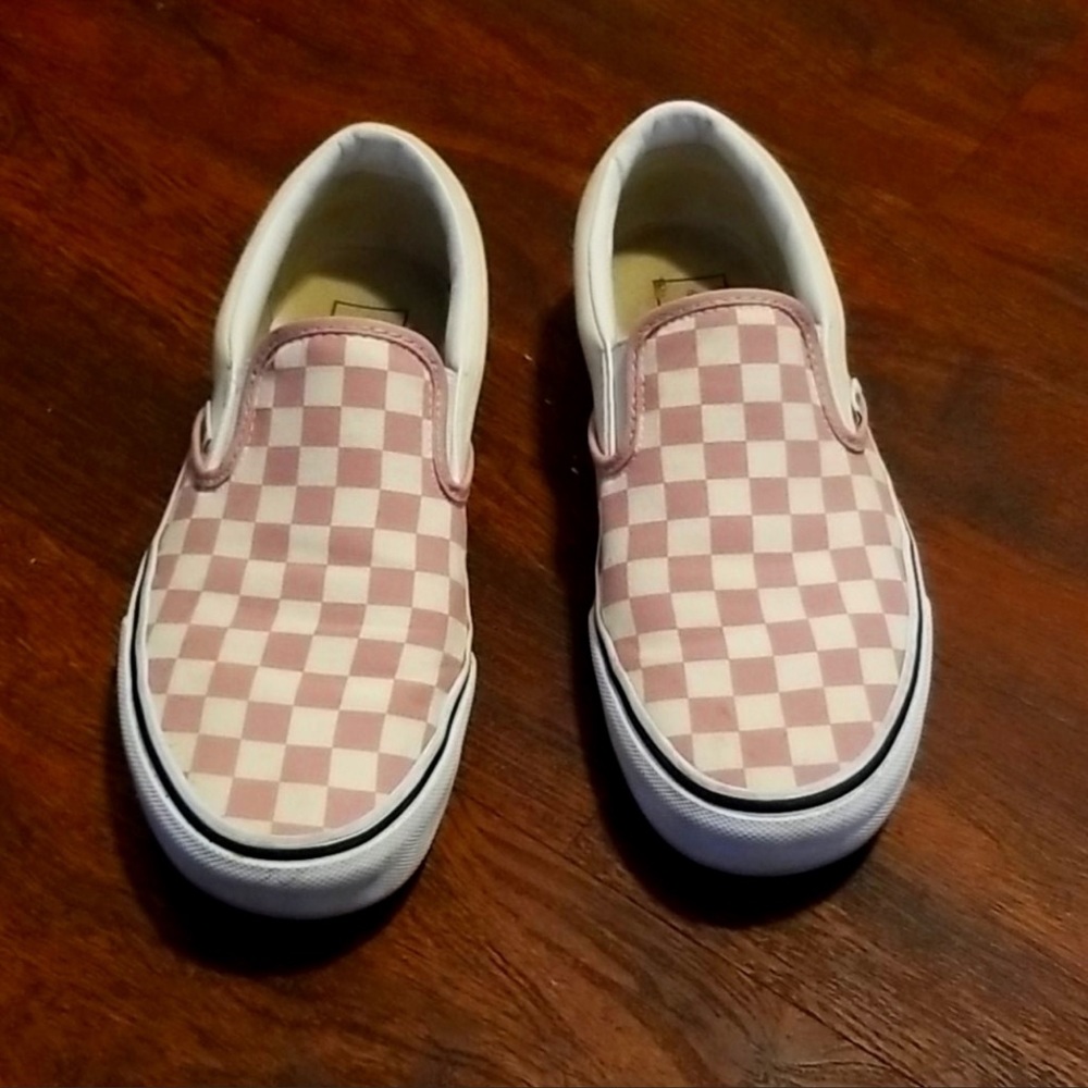 Pink checkerboard Vans sz 8.5 / 7